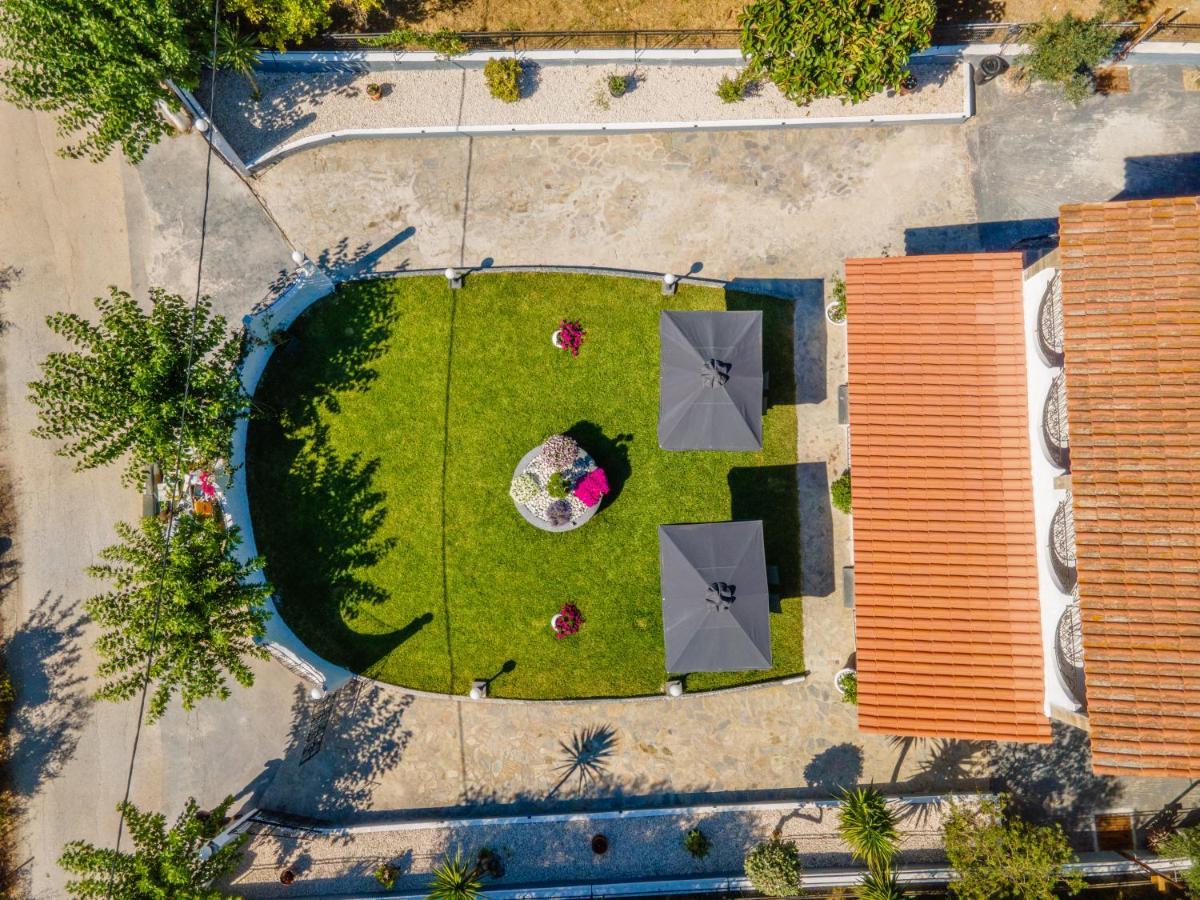 Afroditi Holiday Home - Blue Apartment Svoronata Bagian luar foto