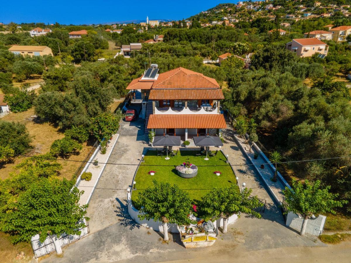 Afroditi Holiday Home - Blue Apartment Svoronata Bagian luar foto
